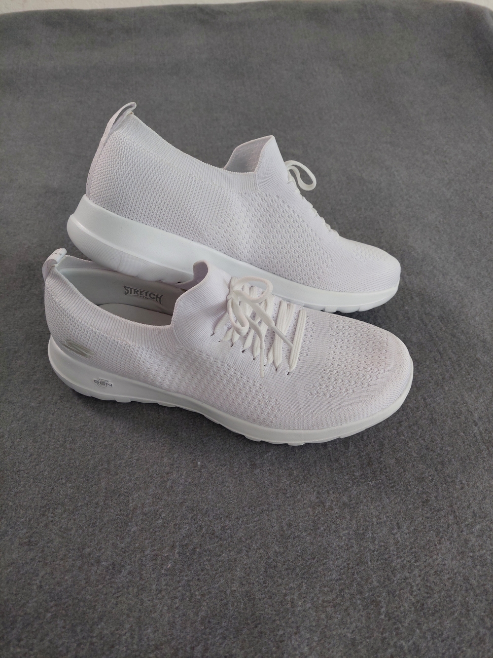 Skechers GOwalk Joy Ecstatic White Knit Sneakers Women's 10 - Picture 3 of 7